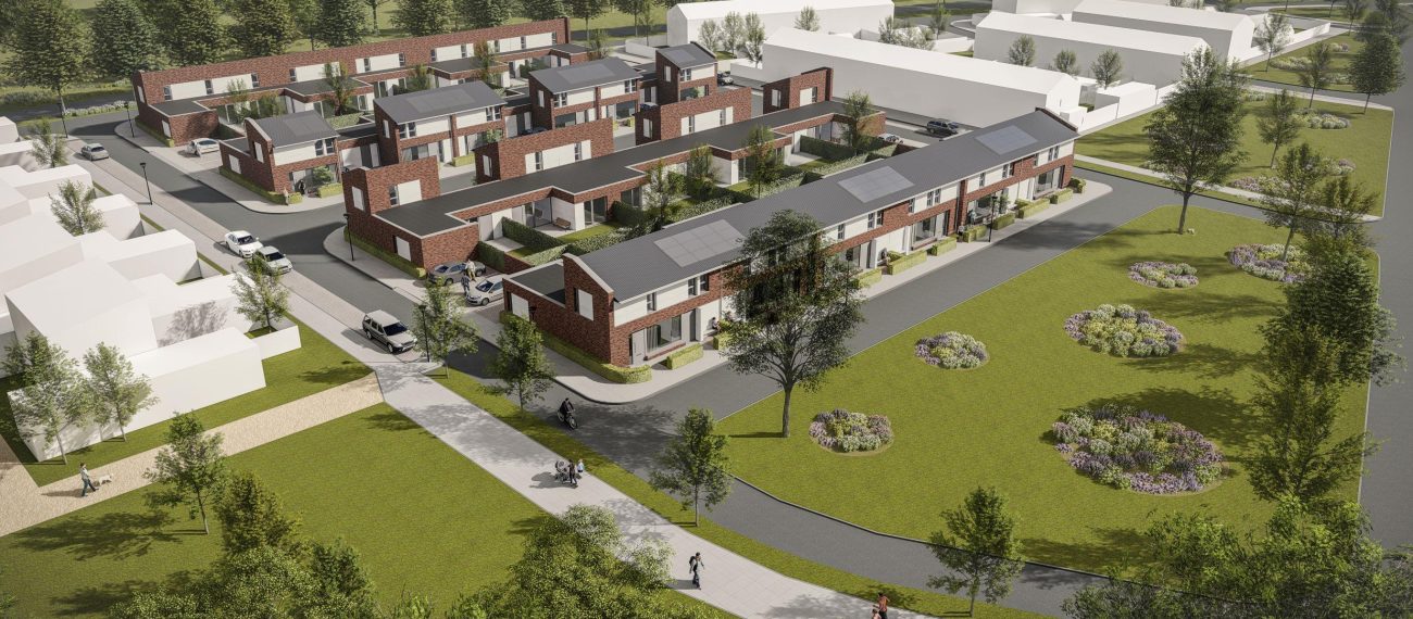 Luchtimpressie van een nieuw woonbuurtje met rijen bakstenen eengezinswoningen met zonnepanelen op de daken, groene hofjes en een park met slingerpaden en beplanting waar voetgangers en fietsers doorheen bewegen; enkele geparkeerde auto’s langs de straten.