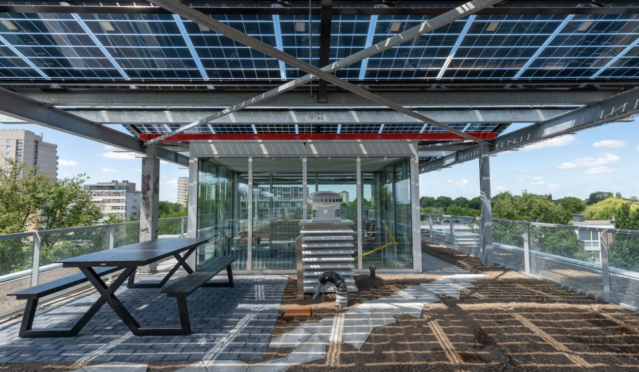 Dakterras in aanbouw van het nieuwbouwproject in de Gestelse Buurt in ’s-Hertogenbosch, onderdeel van de bouw van het appartementencomplex.